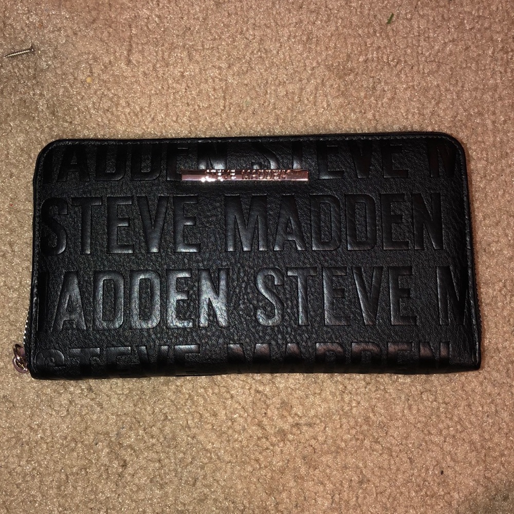 STEVE MADDEN WALLET